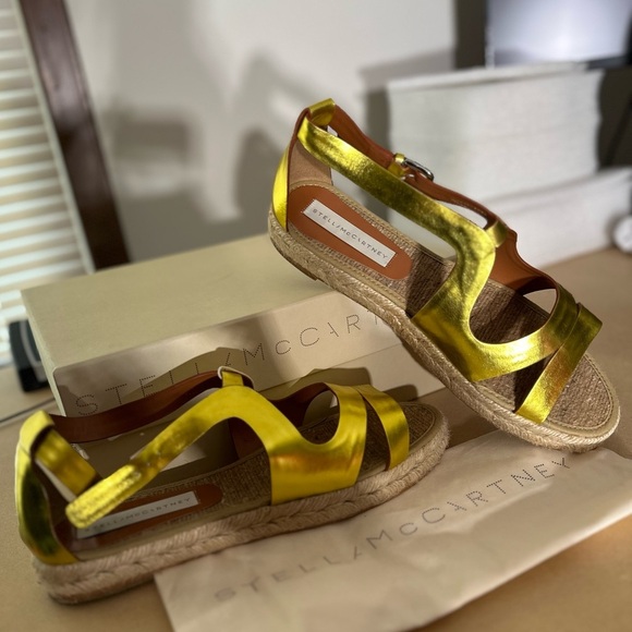 Stella McCartney flat sandal in steel citron size 40 Rare! - Picture 3 of 7
